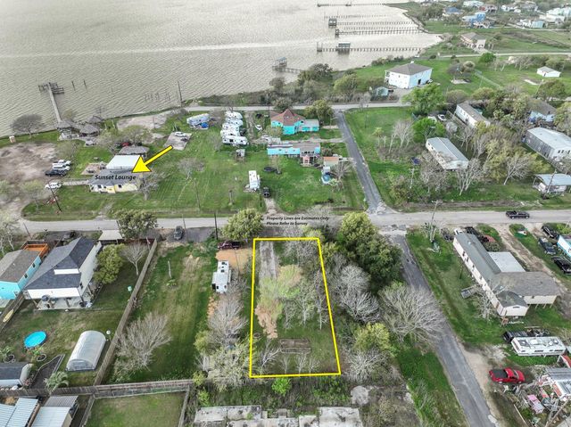 1207 11th Street, Dickinson, TX 77539