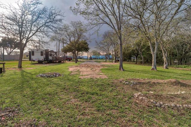 1207 11th Street, Dickinson, TX 77539