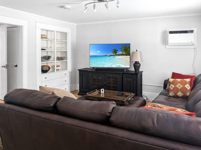 78 North Main Street, Rutland City, VT 05701