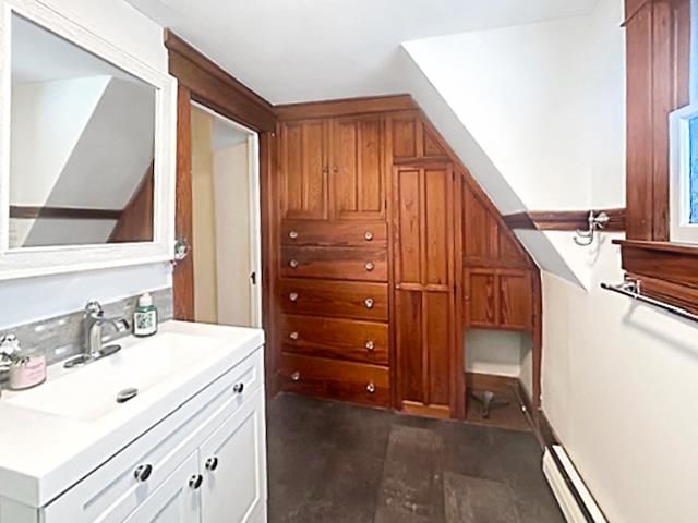 78 North Main Street, Rutland City, VT 05701