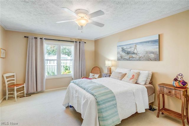 1474 Hollow Wood Lane, Avon, OH 44011