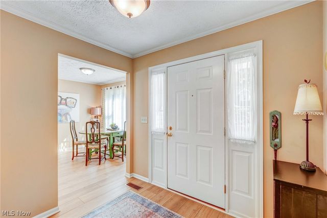 1474 Hollow Wood Lane, Avon, OH 44011