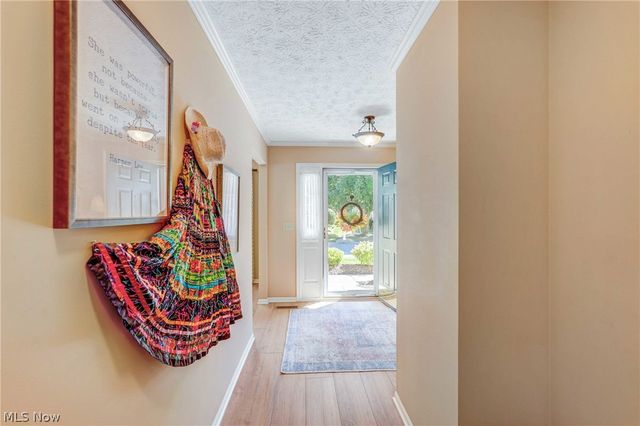 1474 Hollow Wood Lane, Avon, OH 44011