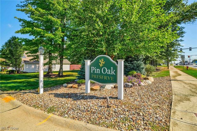 1474 Hollow Wood Lane, Avon, OH 44011