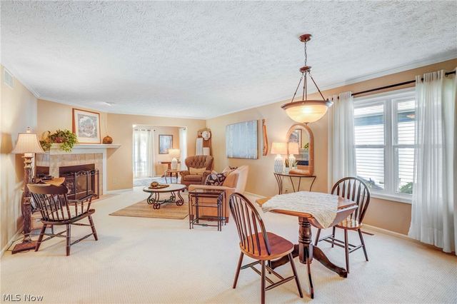 1474 Hollow Wood Lane, Avon, OH 44011
