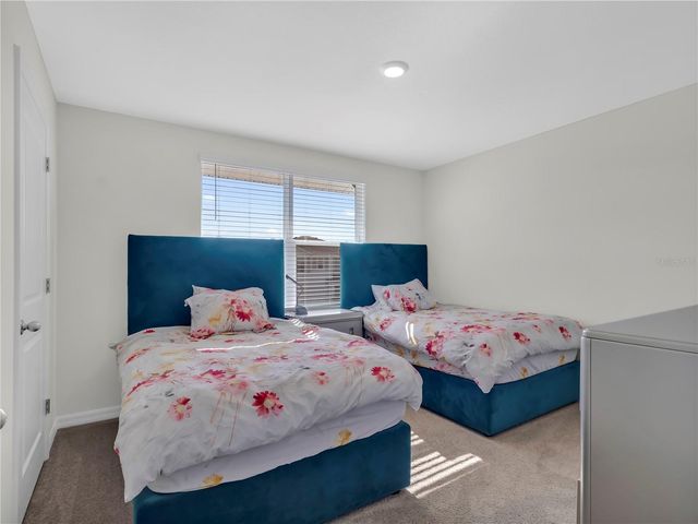 16767 SUNBURST LAKE STREET, Wimauma, FL 33598