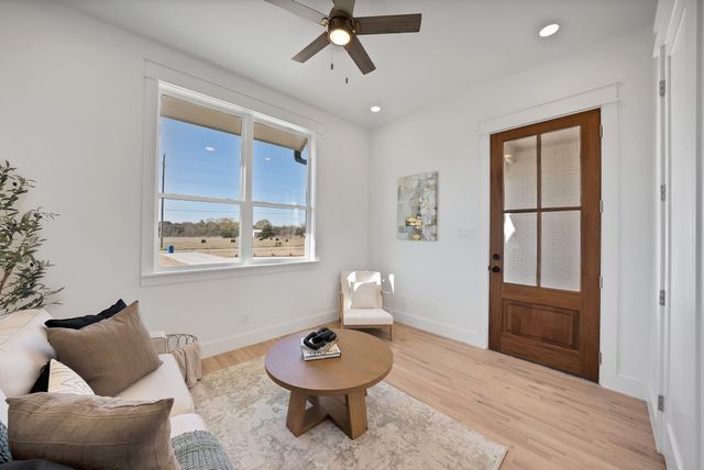 160 Robnett Road, Waxahachie, TX 75165