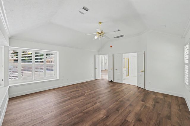 8685 Sunset Heights Lane, Conroe, TX 77302