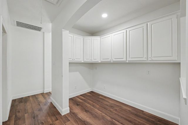 8685 Sunset Heights Lane, Conroe, TX 77302