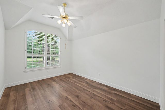 8685 Sunset Heights Lane, Conroe, TX 77302