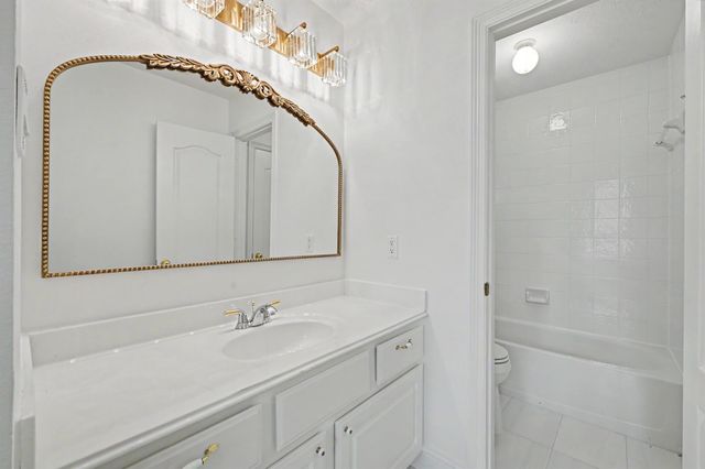 8685 Sunset Heights Lane, Conroe, TX 77302