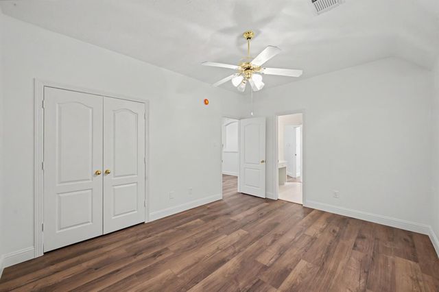 8685 Sunset Heights Lane, Conroe, TX 77302