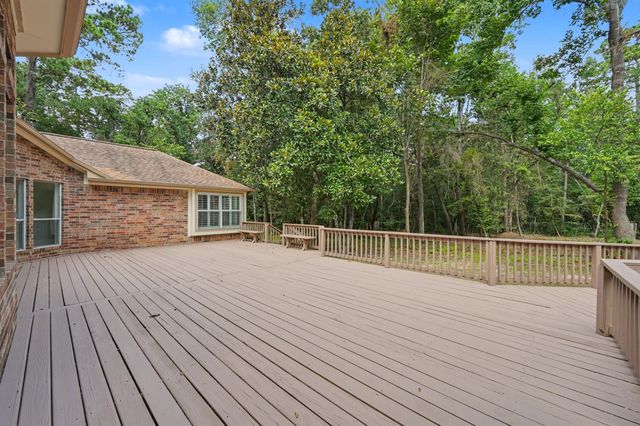 8685 Sunset Heights Lane, Conroe, TX 77302
