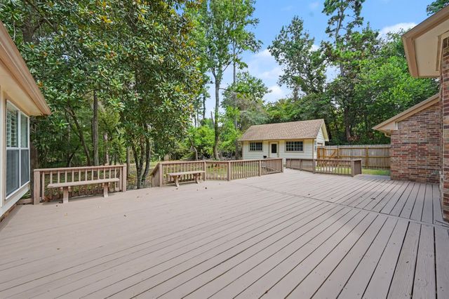 8685 Sunset Heights Lane, Conroe, TX 77302