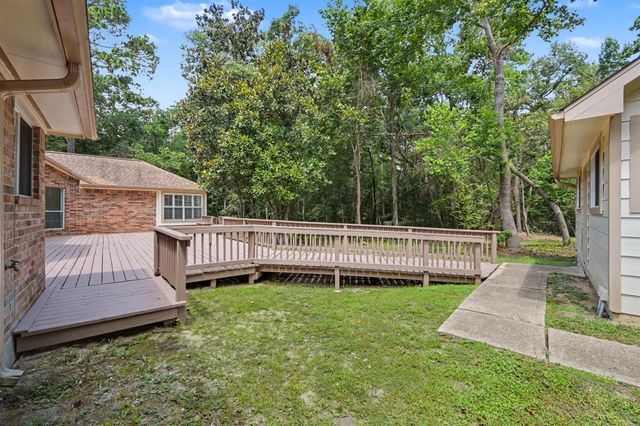 8685 Sunset Heights Lane, Conroe, TX 77302