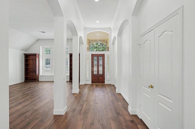 8685 Sunset Heights Lane, Conroe, TX 77302