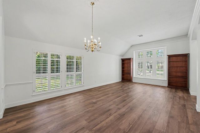 8685 Sunset Heights Lane, Conroe, TX 77302