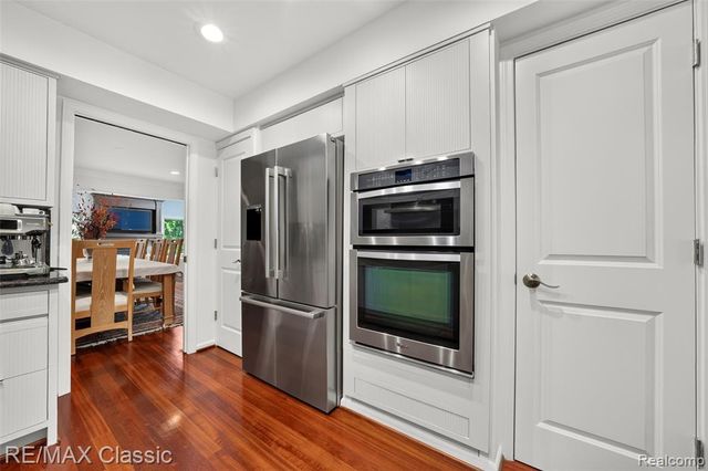727 Arbor Court, Bloomfield Hills, MI 48304