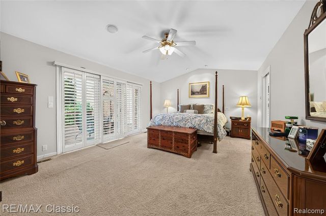 727 Arbor Court, Bloomfield Hills, MI 48304