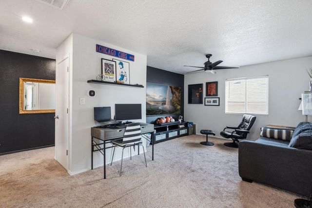 6144 Park South Place NW, Albuquerque, NM 87114