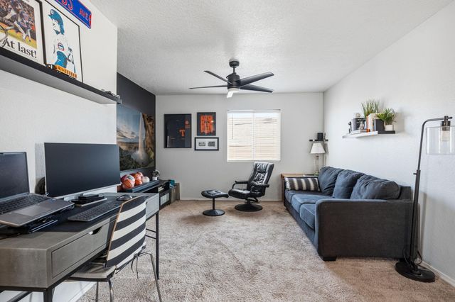 6144 Park South Place NW, Albuquerque, NM 87114