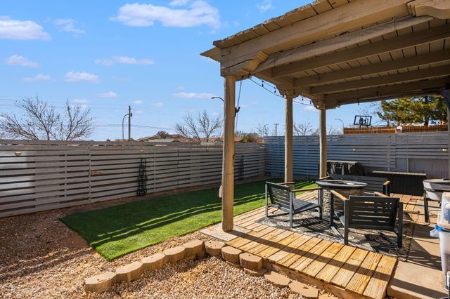 6144 Park South Place NW, Albuquerque, NM 87114