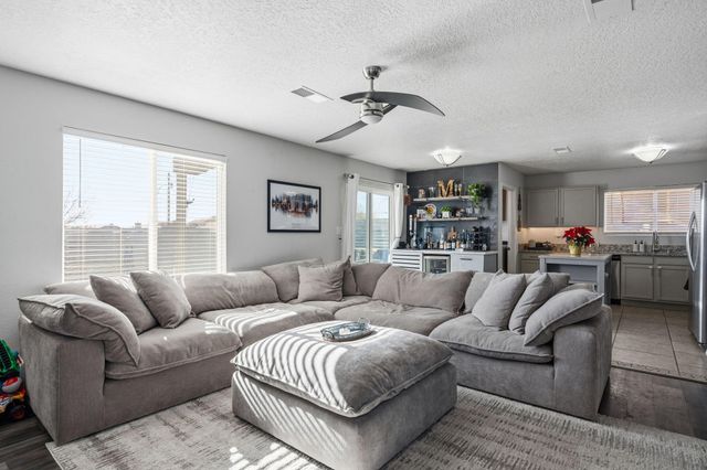 6144 Park South Place NW, Albuquerque, NM 87114