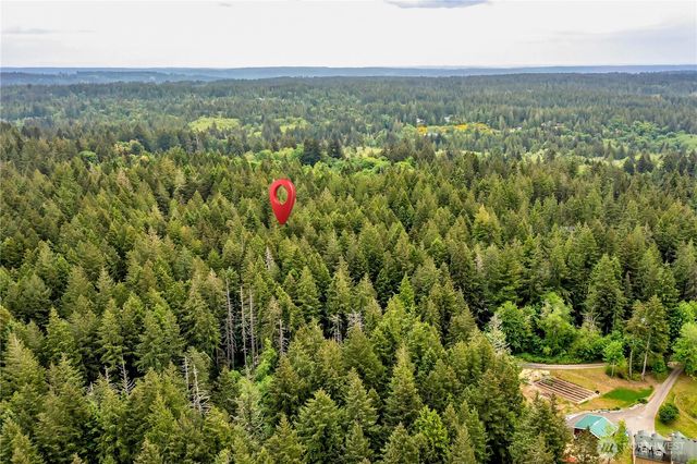 2997 SE Nyeri Trail, Olalla, WA 98359