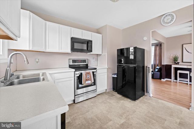 38 GREENRIDGE RD, Newark, DE 19711