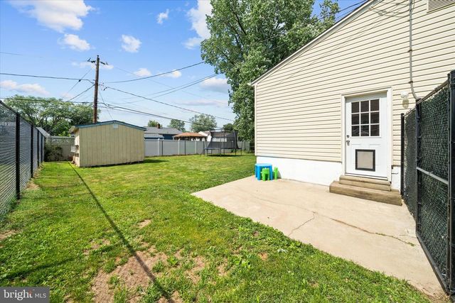 38 GREENRIDGE RD, Newark, DE 19711
