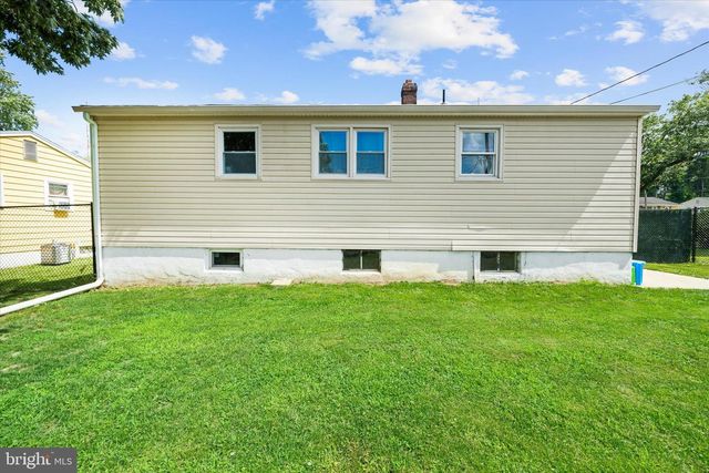 38 GREENRIDGE RD, Newark, DE 19711