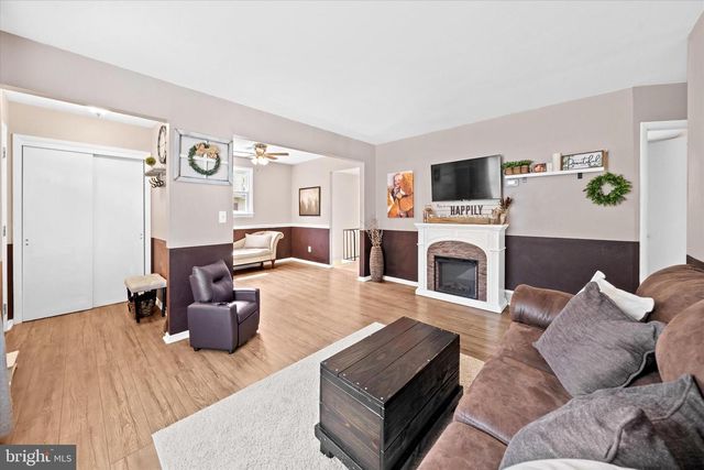 38 GREENRIDGE RD, Newark, DE 19711