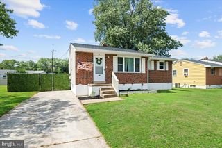 38 GREENRIDGE RD, Newark, DE 19711