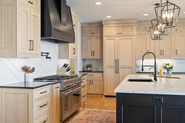 165 Mound Avenue, Excelsior, MN 55331