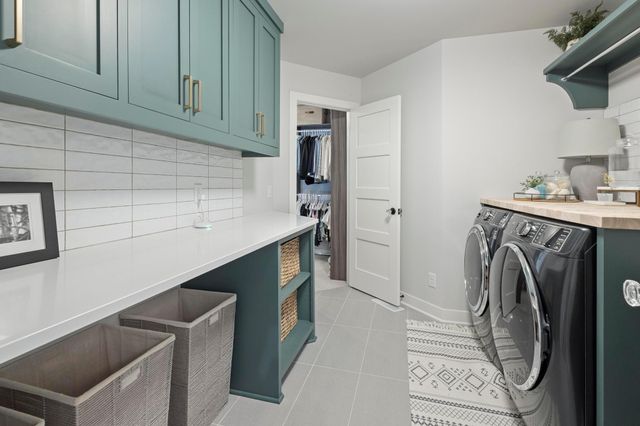 165 Mound Avenue, Excelsior, MN 55331