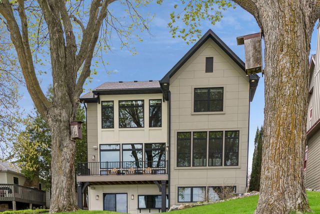 165 Mound Avenue, Excelsior, MN 55331