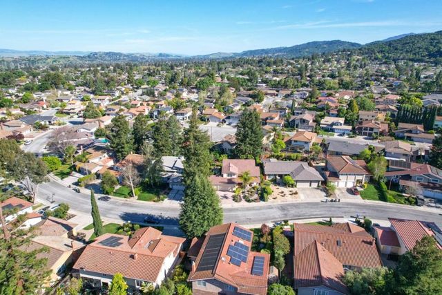 1592 Dorcey Lane, San Jose, CA 95120