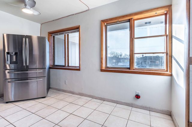 1015 11th Avenue S, Moorhead, MN 56560