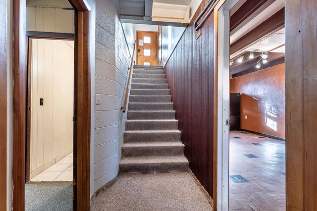 1015 11th Avenue S, Moorhead, MN 56560