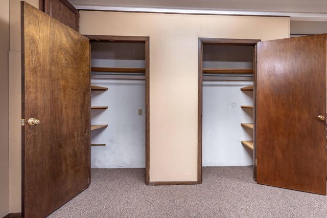 1015 11th Avenue S, Moorhead, MN 56560