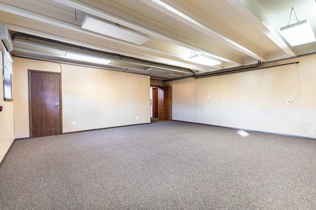 1015 11th Avenue S, Moorhead, MN 56560