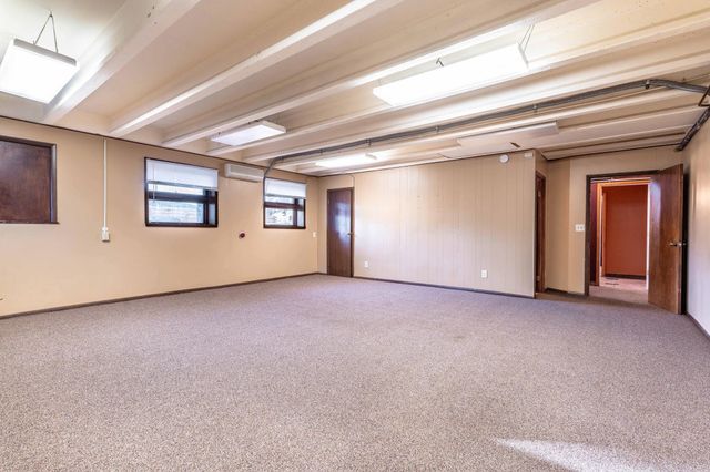 1015 11th Avenue S, Moorhead, MN 56560