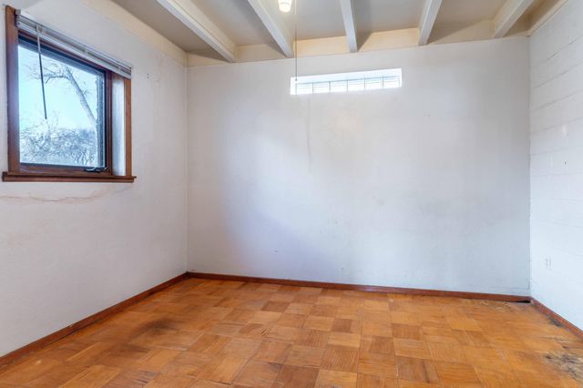 1015 11th Avenue S, Moorhead, MN 56560