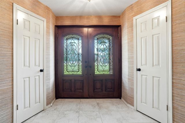 2412 Emerald Circle, Southlake, TX 76092