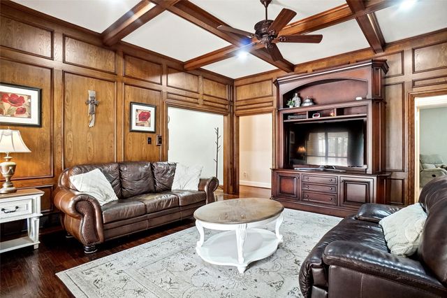 2412 Emerald Circle, Southlake, TX 76092