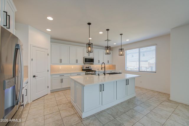 14283 W ALAMEDA Road, Surprise, AZ 85387