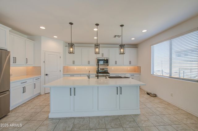 14283 W ALAMEDA Road, Surprise, AZ 85387