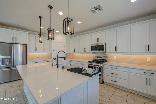 14283 W ALAMEDA Road, Surprise, AZ 85387