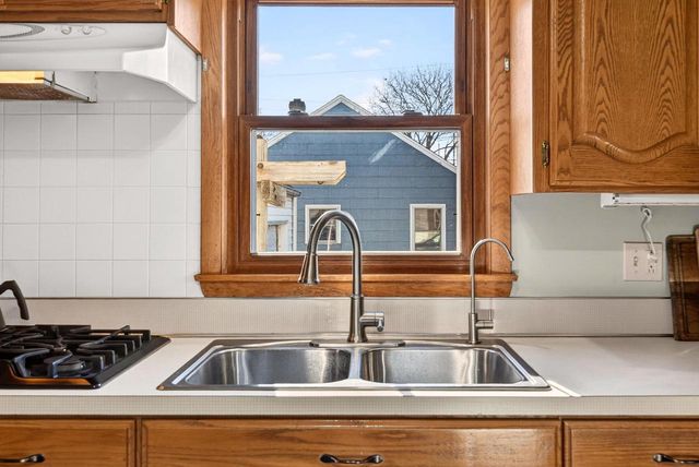 410 BUCHANAN STREET, Little Chute, WI 54140