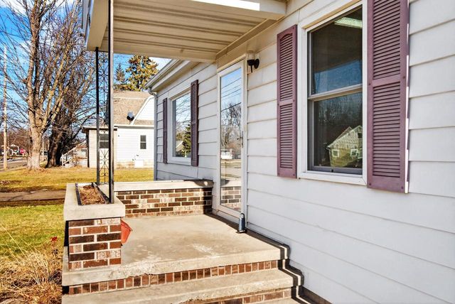 410 BUCHANAN STREET, Little Chute, WI 54140